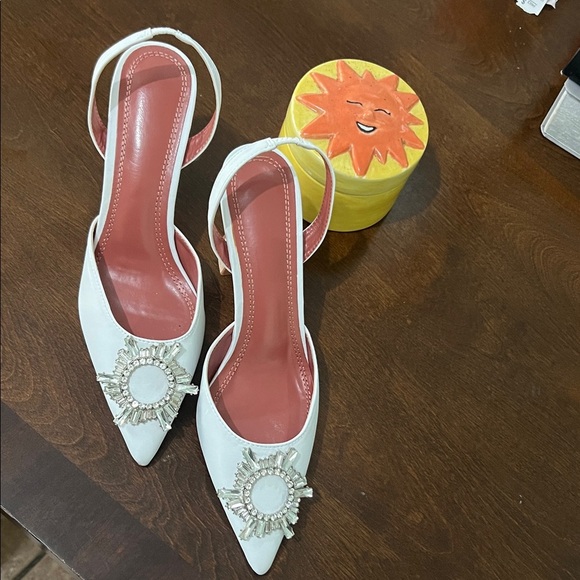 Elegant White Slingback Heels with Crystal Embellishment - Picture 5 of 7